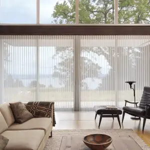 luminette-solar-screen-cirrus-38774299-6_square-lg